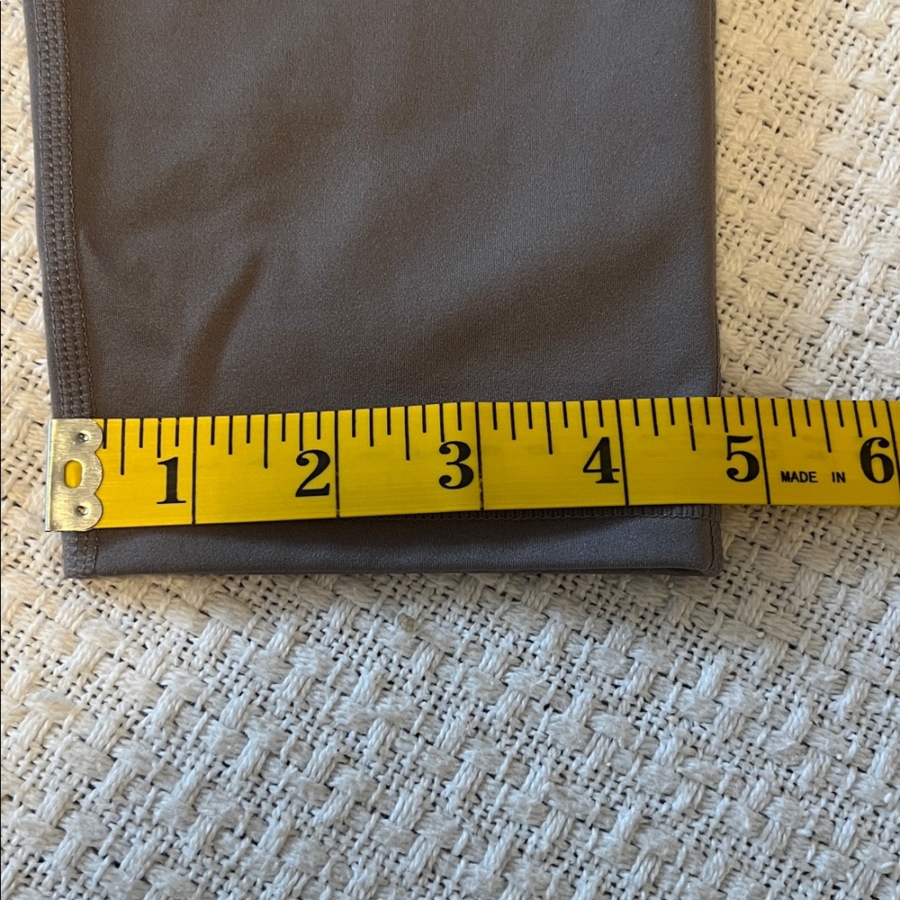 Fabletics Trinity Gray High-Waisted Pocket Leggin… - image 16